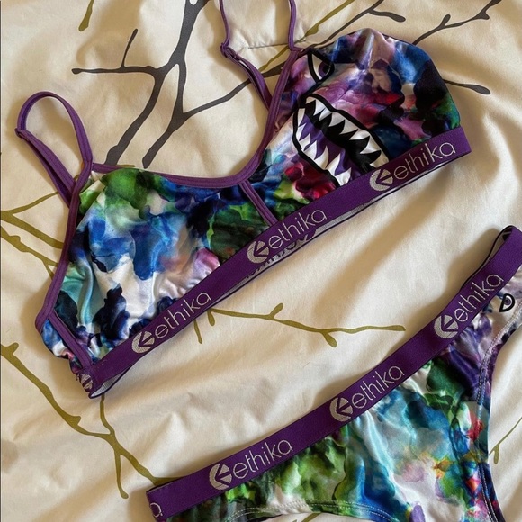 Ethika set💜 - Picture 1 of 1